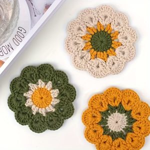 3pcs Set Handmade Vintage Floral Crochet Coasters & Placemats - Heat-Resistant Knitted Fabric Table Mats for Home Decor