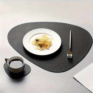 Table Mat Set 4/8, 17 Inches X 13.4 Inches Black, Imitation Belt Coaster, Hot Dirt And Scratch Resistant Washable Placemat, Suitable For Dining Tables And Kitchens, Christmas, Halloween, Family Gifts